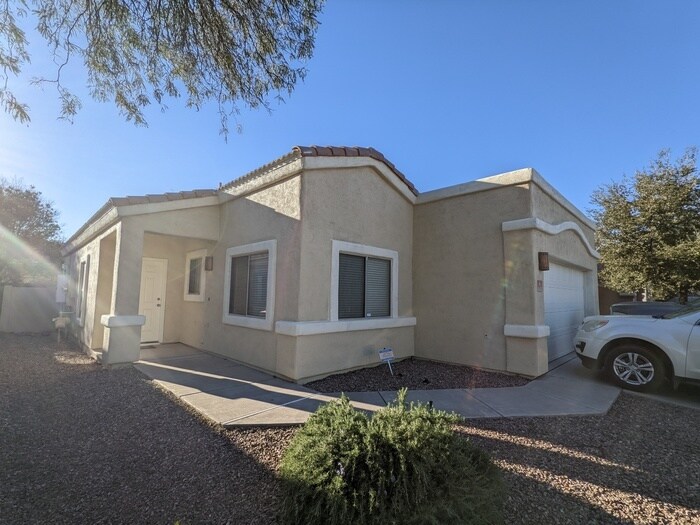 Primary Photo - Great Rancho Sahuarita home!