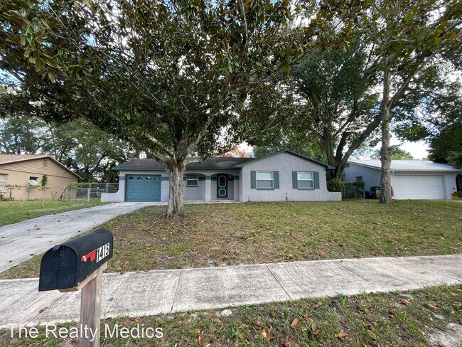 Building Photo - 3 br, 2 bath House - 1415 Guinevere Dr