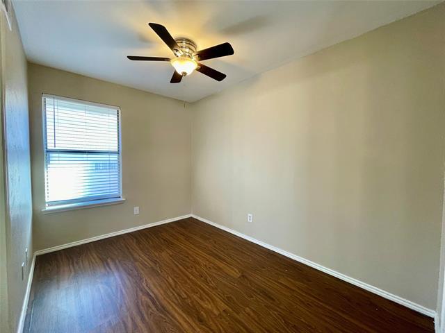 Foto del edificio - 2526 W Prairie St