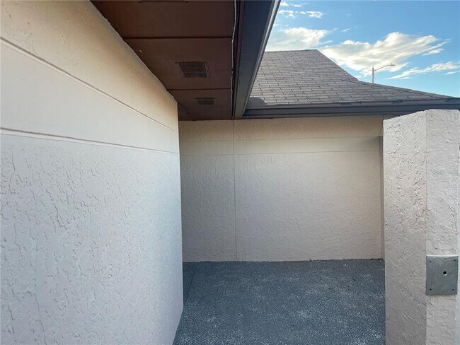 Foto del edificio - 10813 Venice Cir