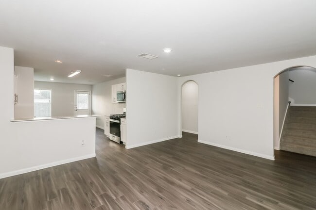 Foto del edificio - 6031 Sugar Field Ln