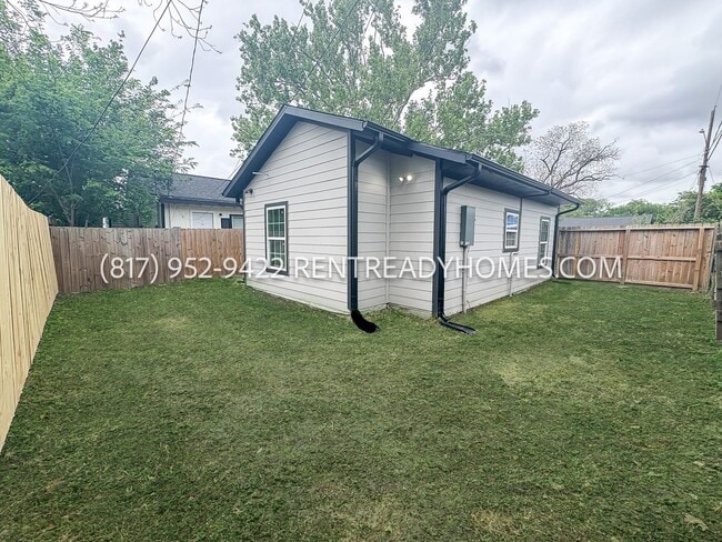 Foto del edificio - 6534 Myrtle St