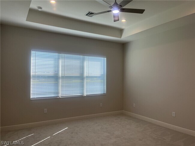 Foto del edificio - 4062 Aquila Pl