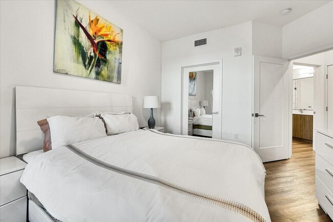 Foto del edificio - 593 Camino De La Reina