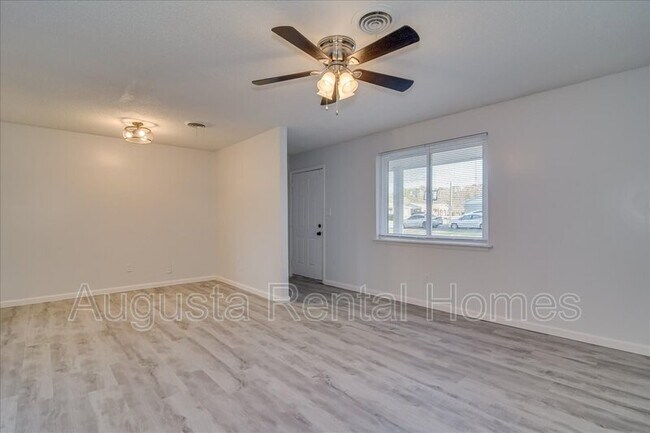 Building Photo - 2808 Nighthawk Drive