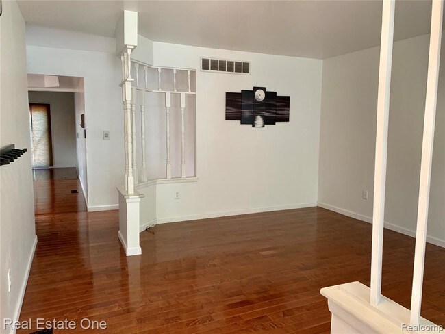Building Photo - 2292 Academy Dr