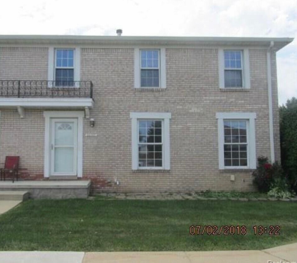 Exterior - 28390 Brookfield Ct