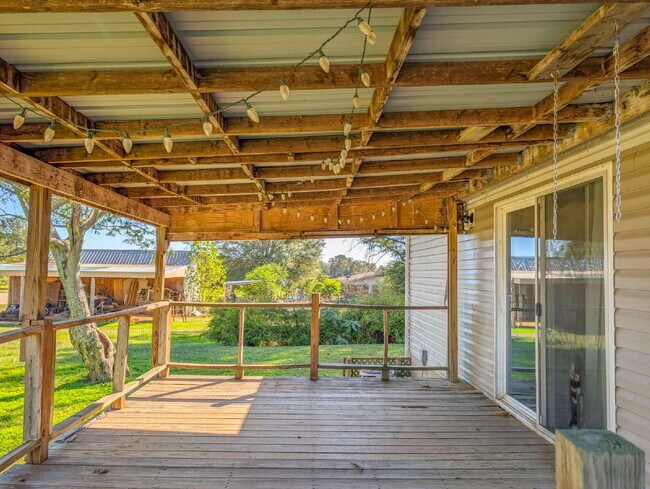Foto del edificio - 1483 Kemp Rd