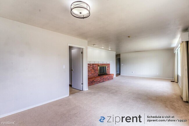 Building Photo - 4 br, 2 bath House - 302 NE A St, College ...