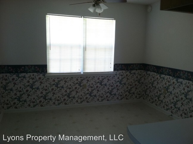 Building Photo - 4212 Hamilton Cir