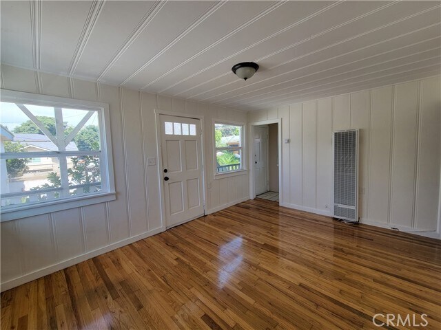 Foto del edificio - 2012 Cherry Ave