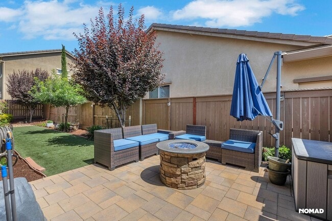 Building Photo - Spacious 4BR House in Rancho Cordova