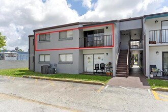 Building Photo - 7403 SW 152nd Ave