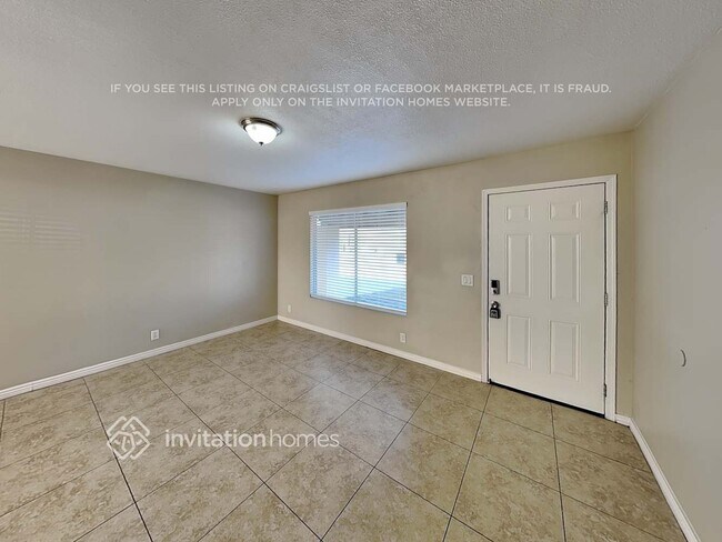Foto del edificio - 18016 N 57th Ave