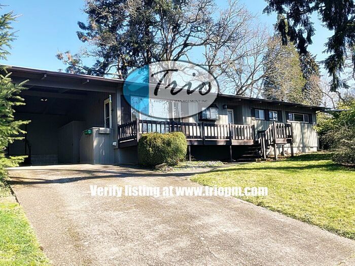 Primary Photo - 125 E 37th Ave