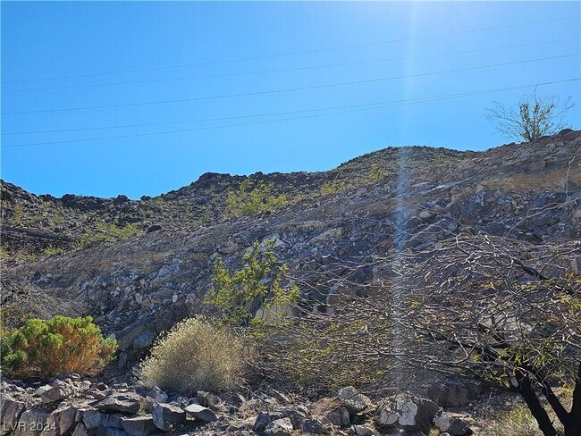 Foto del edificio - 231 W Horizon Ridge Pkwy