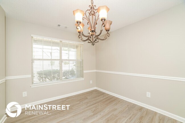 Foto del edificio - 6801 Fireside Ln