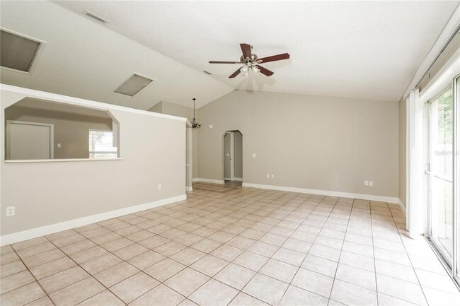 Building Photo - 2478 Pine Chase Cir