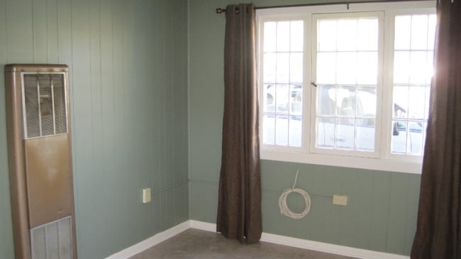 Building Photo - 2537 Laporte Ave