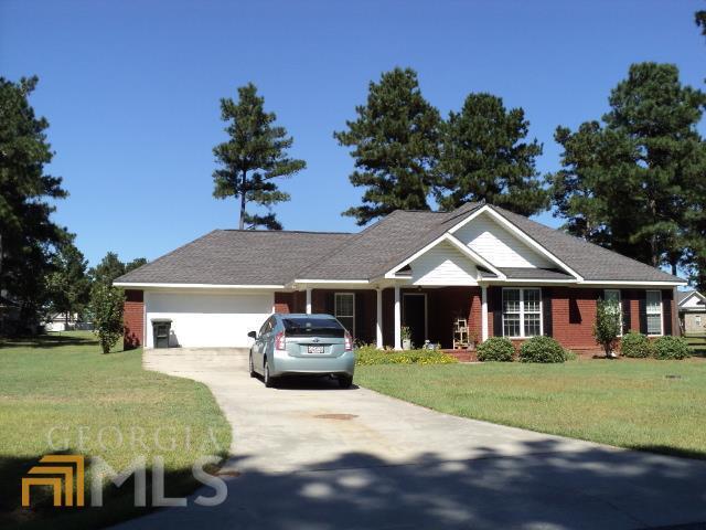 Building Photo - 805 Maple Dr