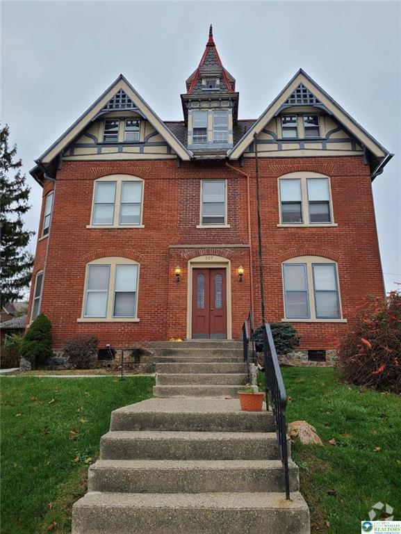 Building Photo - 507 1st Ave