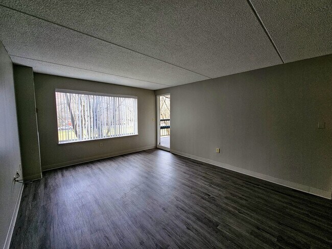 Foto del edificio - 15 Harbor Point Blvd