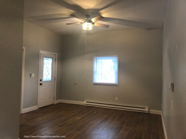 Sala de estar - 214 W 37th St