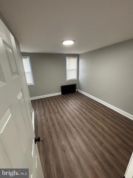 Building Photo - 1408 N Dukeland St