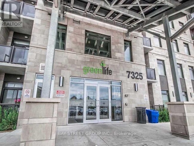 Photo du bâtiment - 7325 Markham Rd
