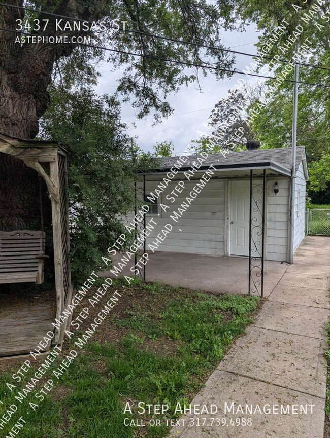 Building Photo - 3437 Kansas St