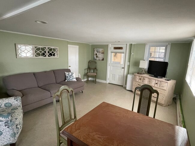 opposite view - 123 Atlantic Ave
