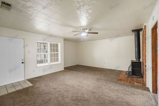 Foto del edificio - 14732 Oakwood Ln
