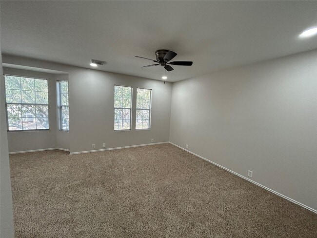 Building Photo - 16851 Pine Castle Dr