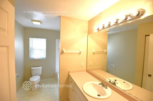 Foto del edificio - 5022 25th St E
