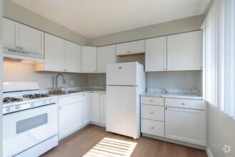 Interior Photo - Campbell Apartments