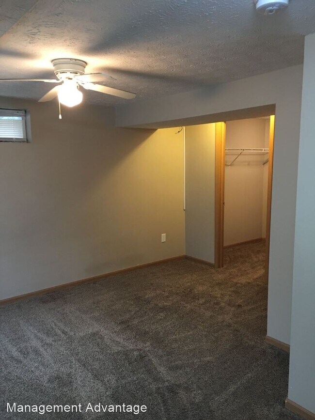 Building Photo - 1707 Ferry St