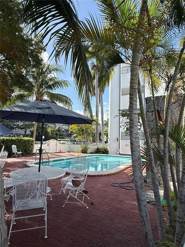 Foto del edificio - 1075 93rd St