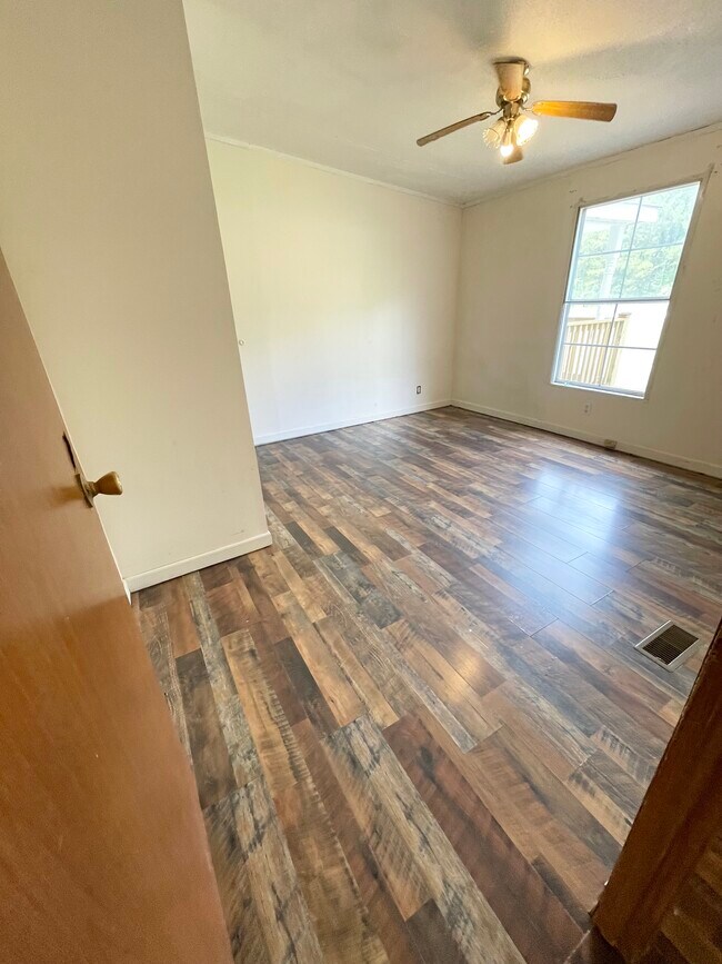 Building Photo - 2676 SC-34