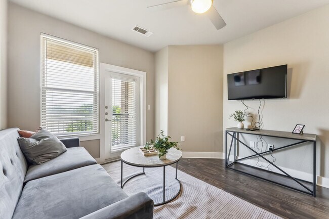 Foto del edificio - 3090 Outlet Pkwy