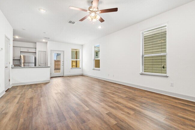 Foto del edificio - 7609 Briarwood Pass