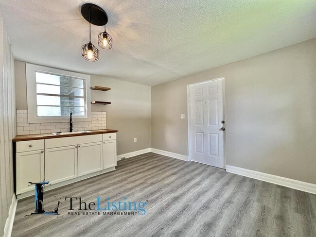 Foto del edificio - 3105 W Spruce St