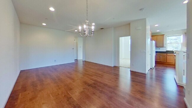Building Photo - 387 Paso Roble Common
