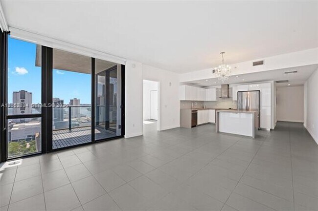 Foto del edificio - 1600 NE 1st Ave