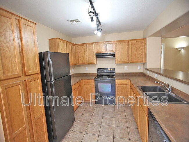Foto del edificio - 24991 W Dove Ridge