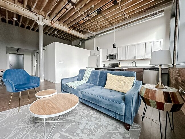 Foto del edificio - 403 W 4th St N