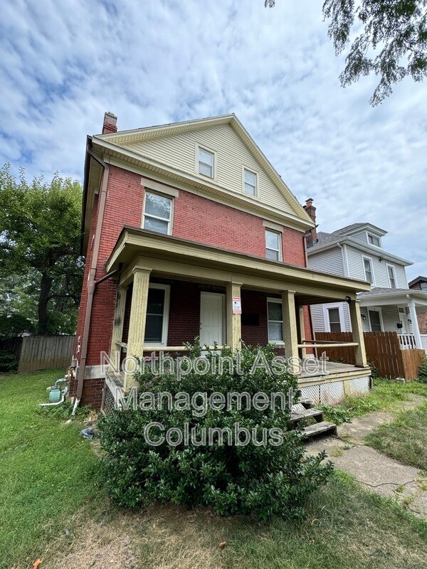 Primary Photo - 396 E 12th Ave