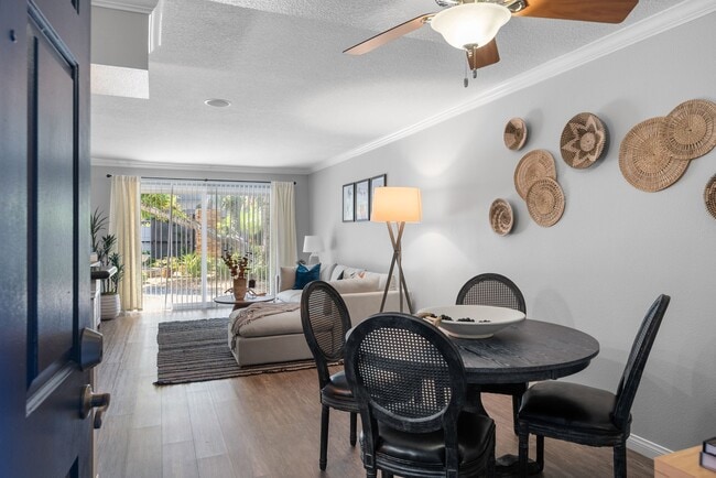 Building Photo - Beachwood Apartments