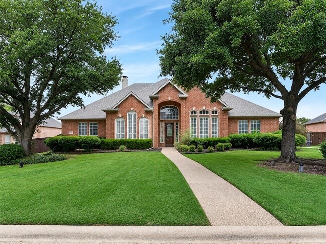 Photo - 1210 Forest Hills Dr House