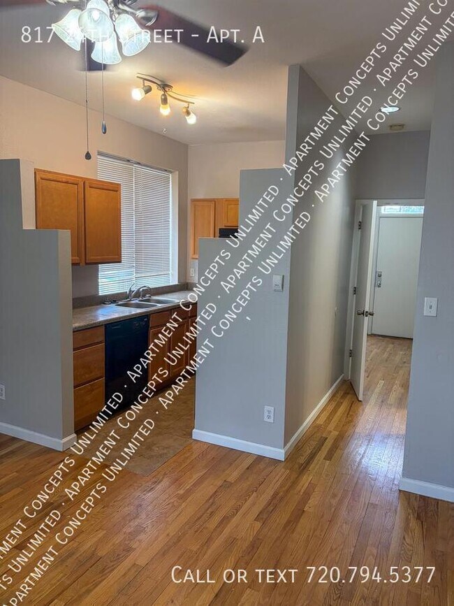 Photo - 817 24th St Apartment