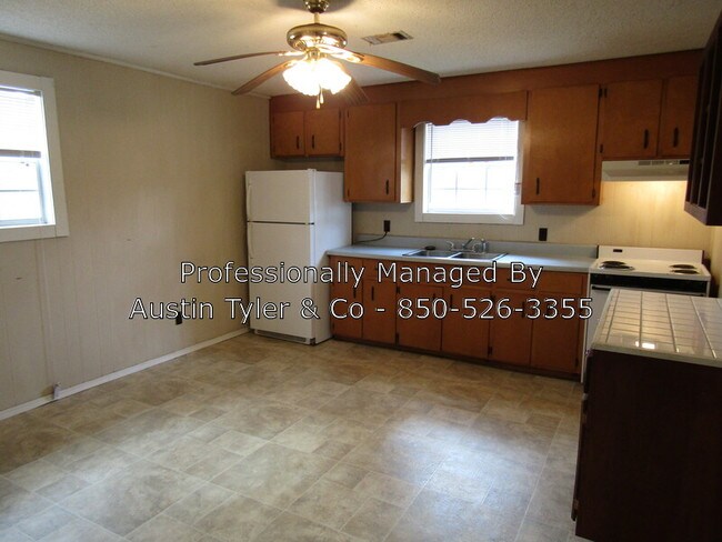 Building Photo - 6795 US-90
